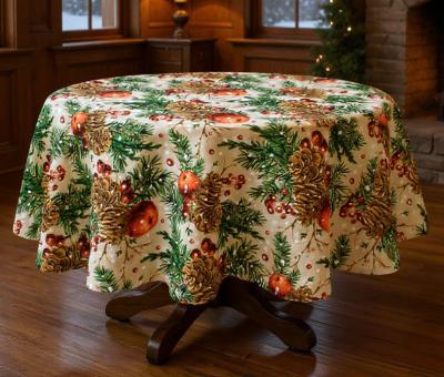 Празнична коледна покривка за маса Традиция