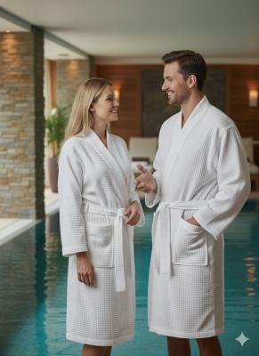 Халат за баня от бял памучен плат - вафелен