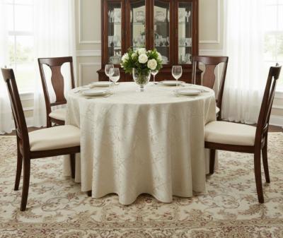 Покривка “Елегантен крем” – мек лукс и финес за всяка трапеза