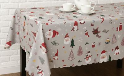 Покривка “Весела Коледа” – усмивка за всеки празничен миг