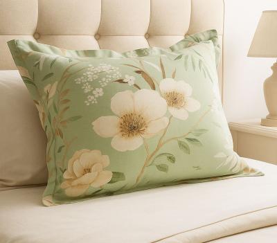 Памучна калъфка за възглавница с разкошни магнолии на зелен фон