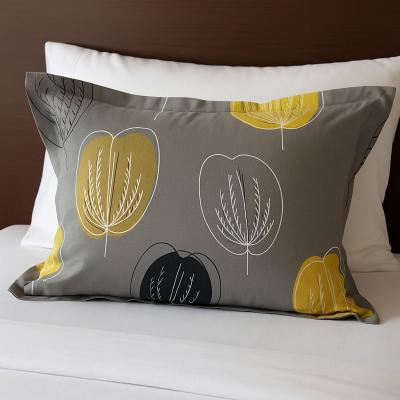 Памучна калъфка - екстравагантна комбинация от цветове и форми