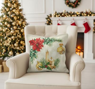 Жакардова коледна калъфка с чудни свещи и играчки на светъл фон