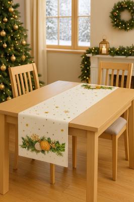 Златна зимна магия – коледен тишлайфер, който носи сияние и уют