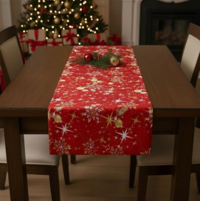 Червен коледен тишлайфер за маса Коледно тържество