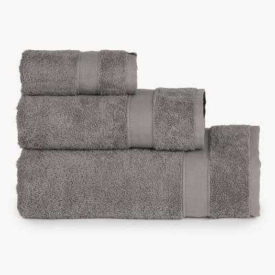 Чудесни хавлиени кърпи - сиви, пухкави и с висока попиваемост