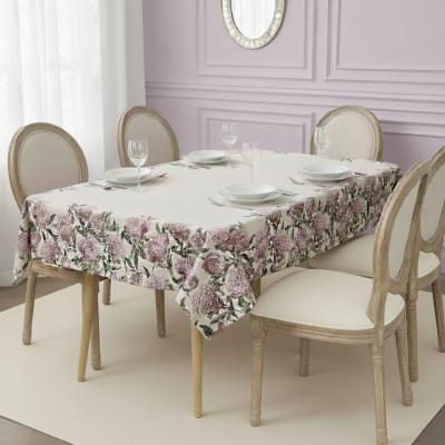 Жакардова покривка с великолепни лилави божури