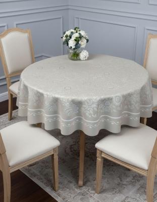 Жакардова покривка в натурални тонове - Елегантна хармония