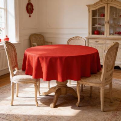 Червена покривка за маса от водоустойчив плат