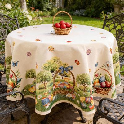 Красива жакардова покривка за Великден