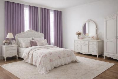 Плътни лилави пердета с дълбок цвят и благородно присъствие, готови за окачване