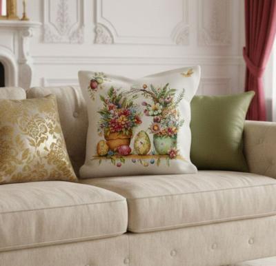 Великденска калъфка за възглавница  - фантастични фигури и златисти нишки