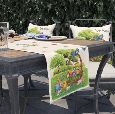 Великденски жакардов тишлайфер – на поляната