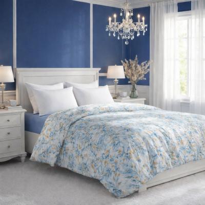 Памучна олекотена завивка с романтичен десен, ранфорс и силиконизирана вата