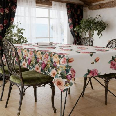 Покривка за маса с романтичен десен