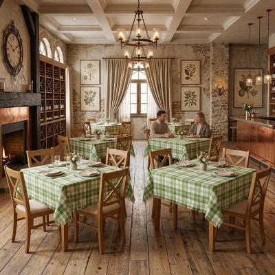 Покривка за маса от полиакрил 150x150 см - зелено и бяло каре с ресни