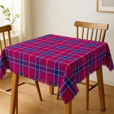 Битова покривка за маса - каре в основен цвят тъмна малина, 150 x 150 см, полиакрил