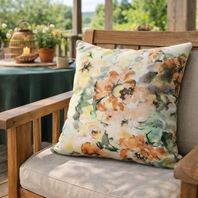 Декоративна калъфка от водоустойчив плат - цветя в пастелни тонове