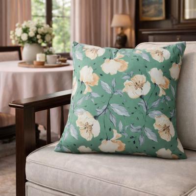 Декоративна калъфка с магнолии на синьозелен фон, водоустойчив плат