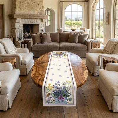 Жакардов тишлайфер с лавандула, диви цветя и провансалски мотиви