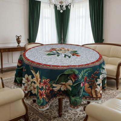 Приказна покривка за маса от жакардов плат