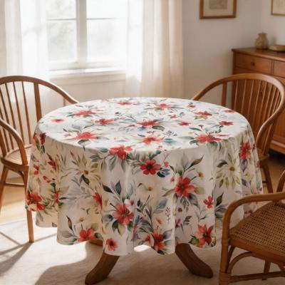 Елегантна водоустойчива покривка с флорален десен в топли земни тонове