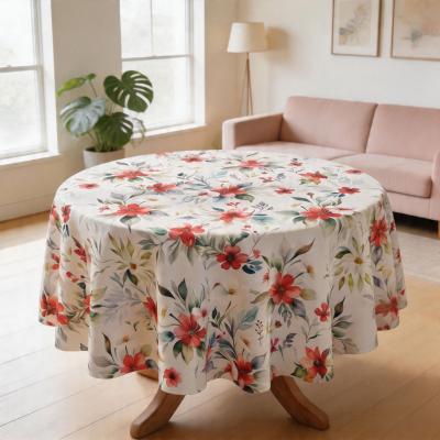 Елегантна водоустойчива покривка с флорален десен в топли земни тонове